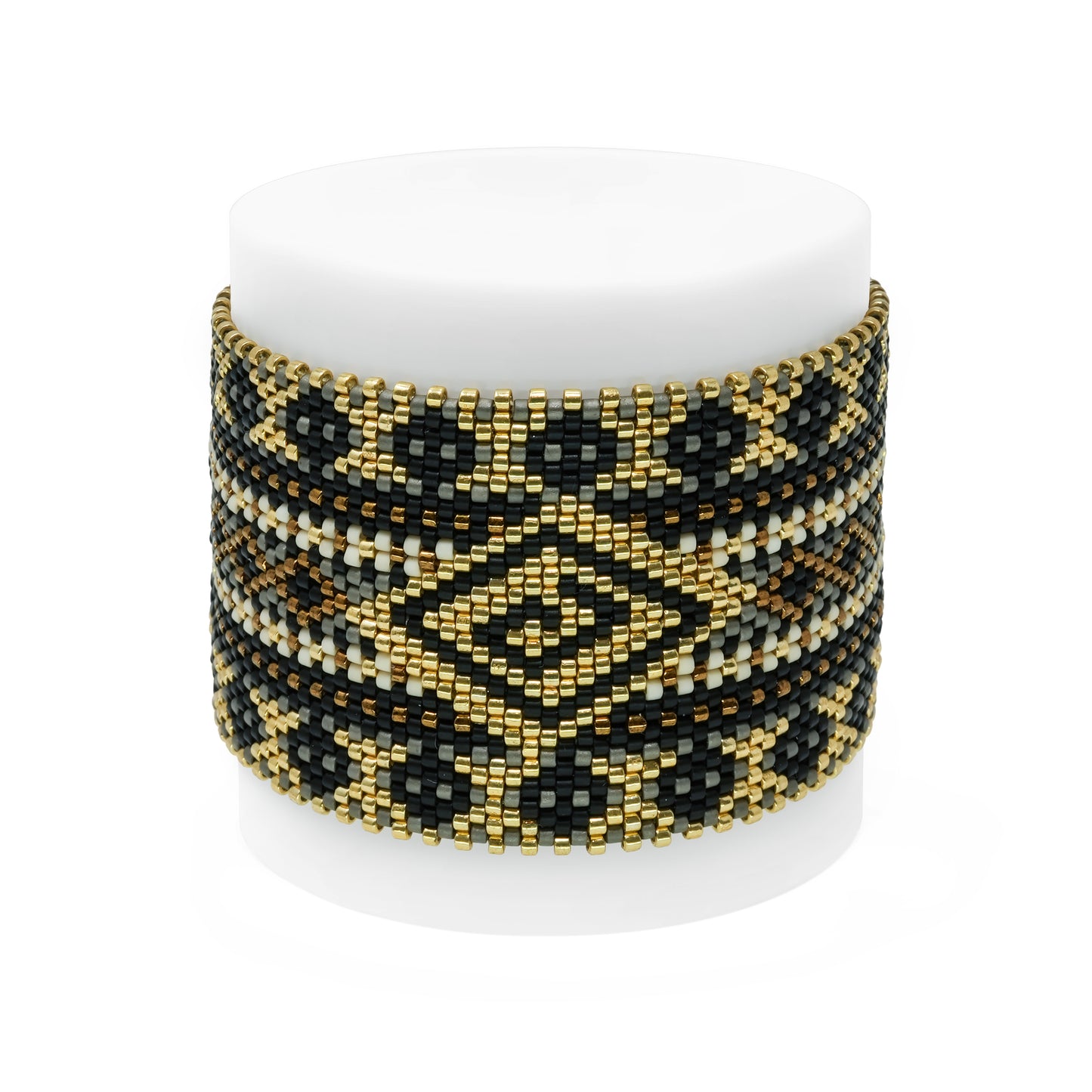 Noir Majesty Miyuki Bracelet